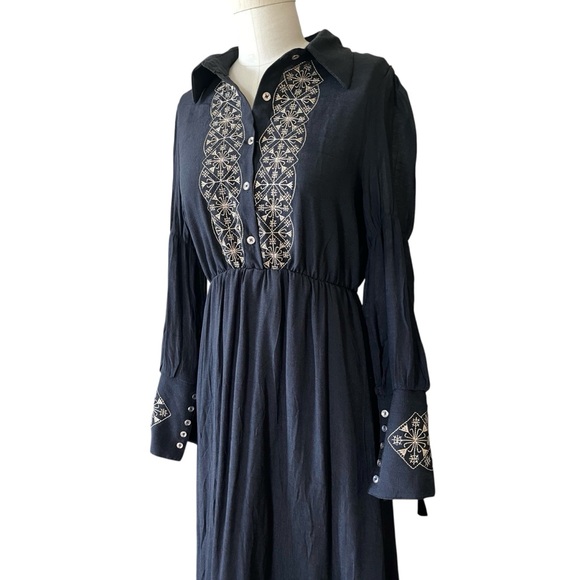 1 LEFT! 🎉❤️ Boho x Renaissance Long Black Embroidered Dress - Picture 3 of 9